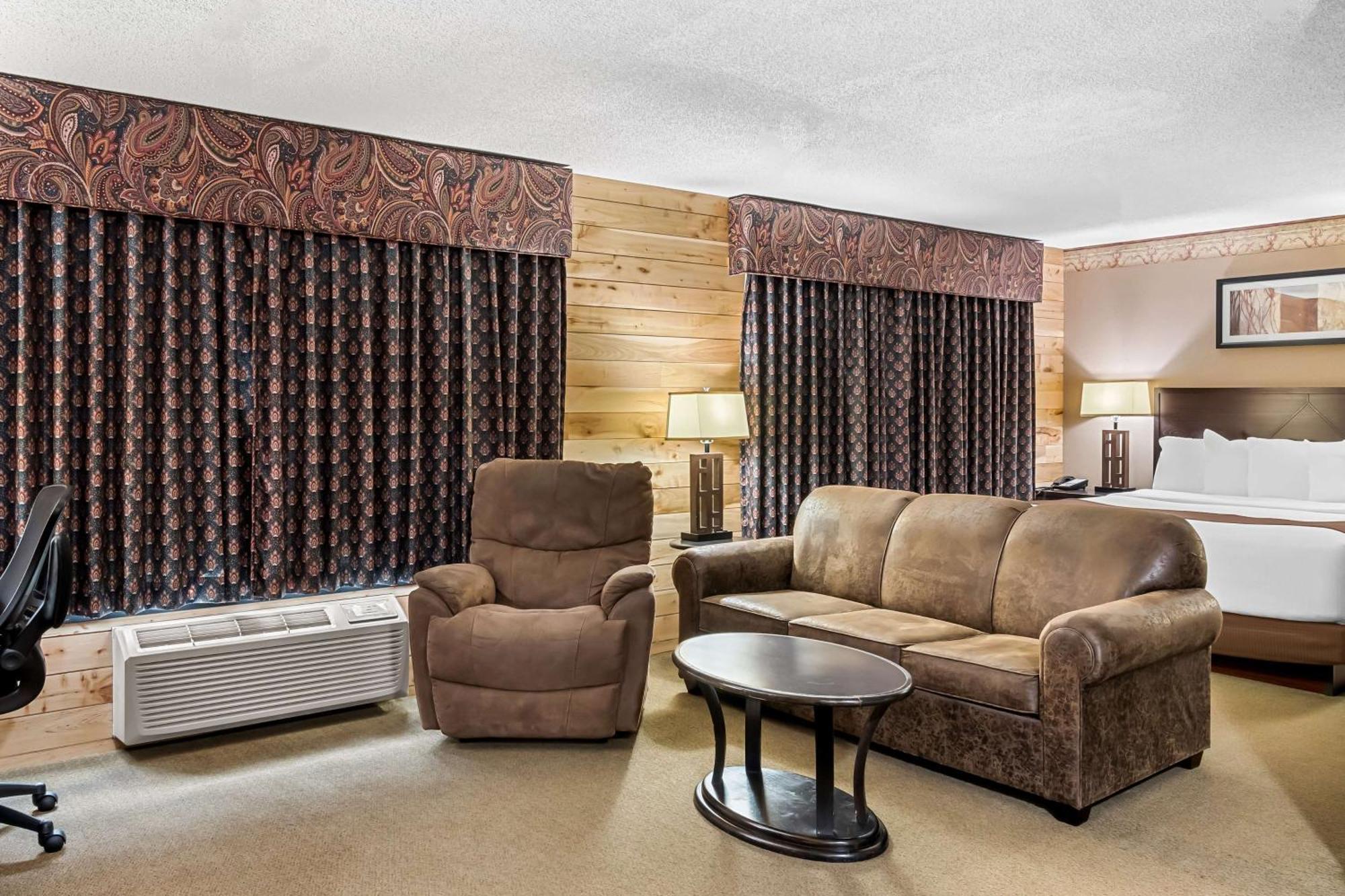 Heartland Inn & Suites, Surestay Collection By Best Western Park Rapids Экстерьер фото